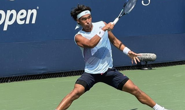 世俱杯竞猜网站-布云朝克特大满贯正赛首秀：给鲁德交学费