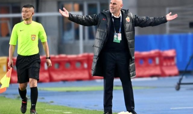 世俱杯参赛资格-穆斯卡特：我们邀请斯卢茨基观赛 却没有受到尊重