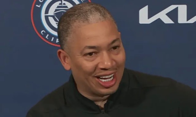 世俱杯参赛资格-双塔会是以后研究的方向吗？卢：我不知道，我不知道