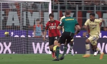 世俱杯竞猜网站-意甲收官：那不勒斯夺冠 罗马获欧联杯资格